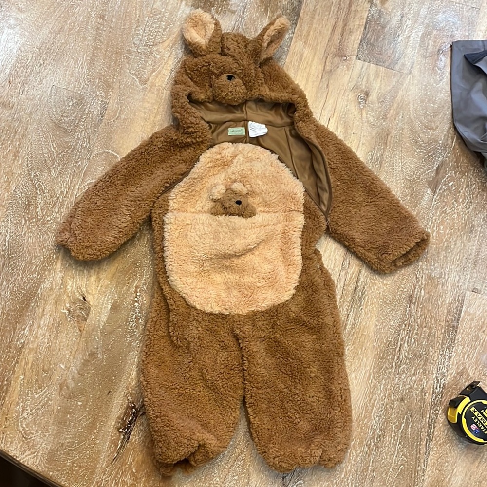 COPY - EUC Kangaroo costume 6-12 MOS